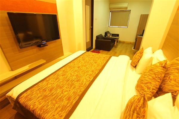 Princess Hotell Ankleshwar Exteriör bild