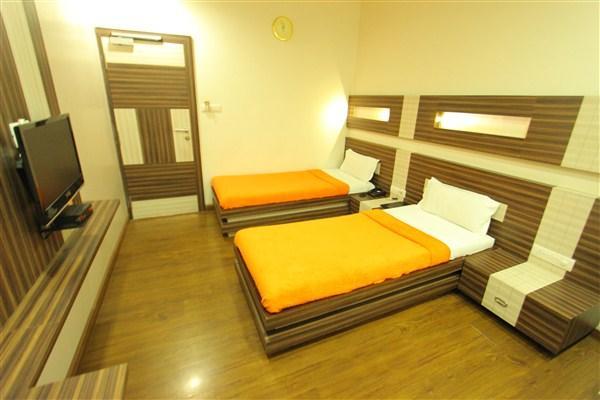 Princess Hotell Ankleshwar Exteriör bild