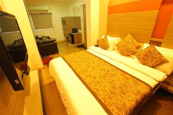 Princess Hotell Ankleshwar Exteriör bild