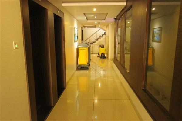 Princess Hotell Ankleshwar Exteriör bild