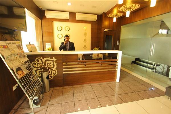 Princess Hotell Ankleshwar Exteriör bild